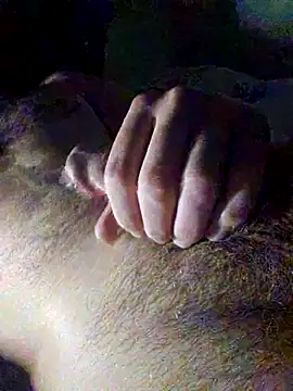 Snapshot of Loopertz chatting on 1, 11, 2025 Loopertz online show from 1, 11, 2025