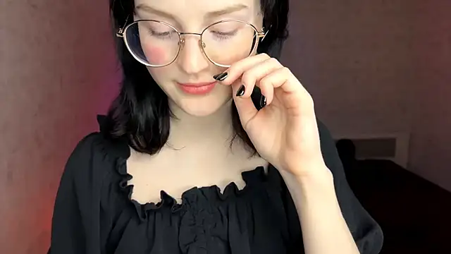 FakeLamb online show from 3, 3, 2026