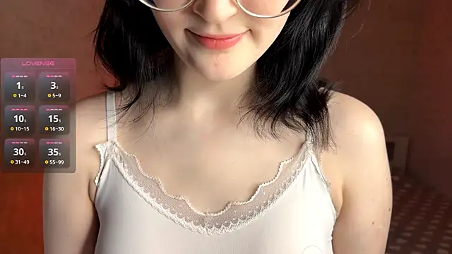 FakeLamb online show from 16, 4, 2026