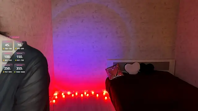 FakeLamb online show from 2, 3, 2026