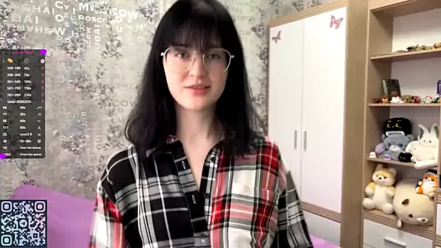 FakeLamb online show from 27, 9, 2025