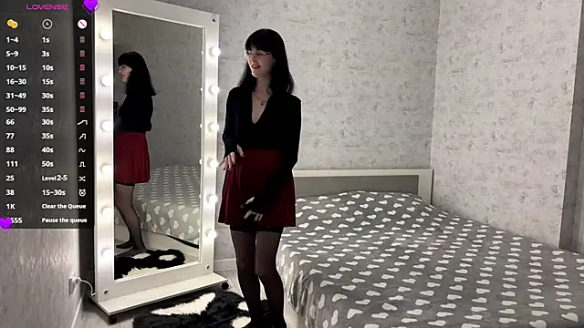 FakeLamb online show from 5, 10, 2025