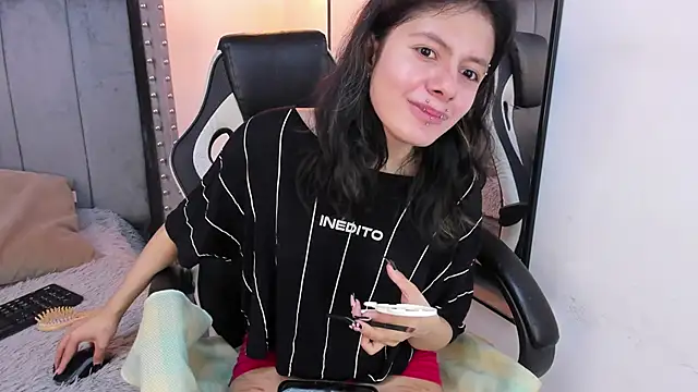 Snapshot of Miyu_Komori chatting on 12, 2, 2026 Miyu Komori online show from 12, 2, 2026