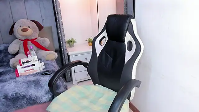 Miyu Komori online show from 30, 3, 2026