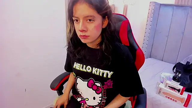 Snapshot of Miyu_Komori chatting on 1, 3, 2026 Miyu Komori online show from 1, 3, 2026