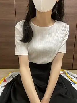 Snapshot of yayoi_jp chatting on 12, 6, 2026 yayoi jp online show from 12, 6, 2026