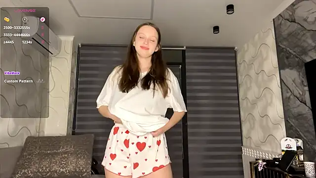 CharlynDini online show from 25, 11, 2025