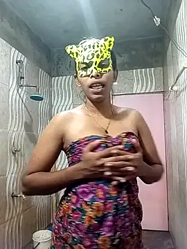 Snapshot of Shani_Izu chatting on 3, 5, 2026 Shani Izu online show from 3, 5, 2026