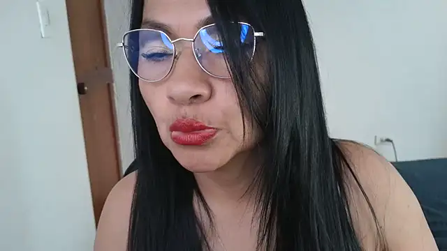 LissafeetHott online show from 18, 9, 2025