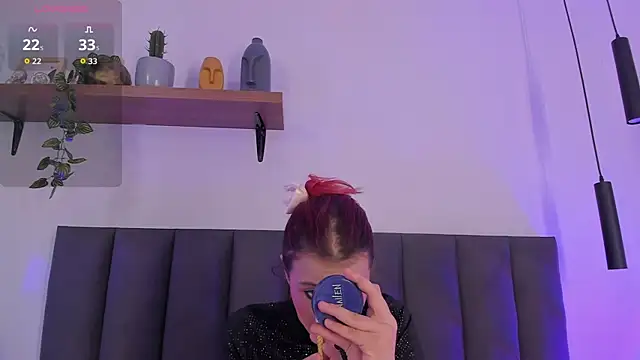 Snapshot of Cristalfoxy_ chatting on 15, 7, 2026 Cristalfoxy online show from 15, 7, 2026