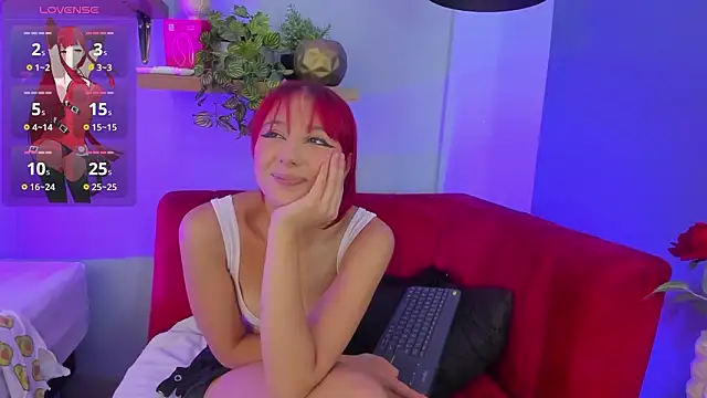 Cristalfoxy  online show from 11, 3, 2026