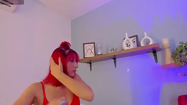 Cristalfoxy  online show from 13, 3, 2026