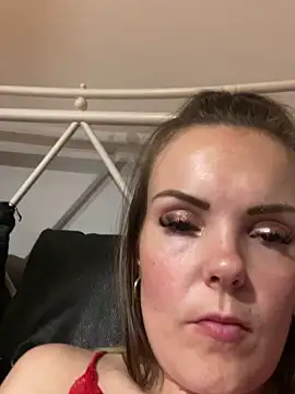 SexyLoLoUK online show from 9, 9, 2025