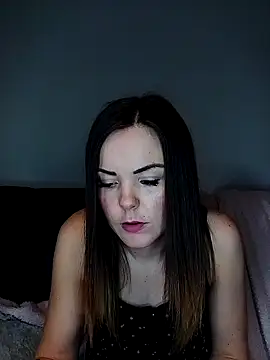 SexyLoLoUK online show from 26, 11, 2025