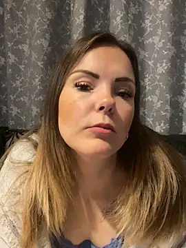 SexyLoLoUK online show from 21, 9, 2025