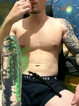 fronkie9384 online show from 13, 1, 2026