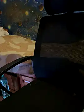 fronkie9384 online show from 4, 10, 2025