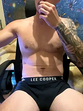 fronkie9384 online show from 6, 10, 2025