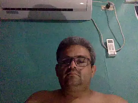 Katracho6969 online show from 4, 10, 2025