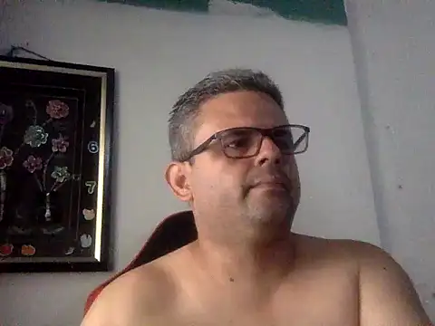 Katracho6969 online show from 3, 3, 2026