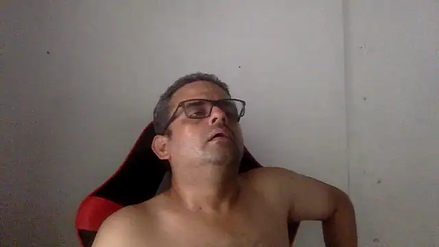 Snapshot of Katracho6969 chatting on 25, 6, 2026 Katracho6969 online show from 25, 6, 2026