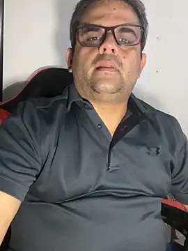 Katracho6969 online show from 12, 2, 2026