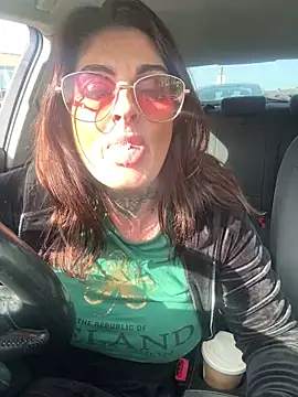 IrishmilfAnna online show from 19, 4, 2026