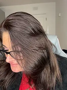 IrishmilfAnna online show from 26, 3, 2026