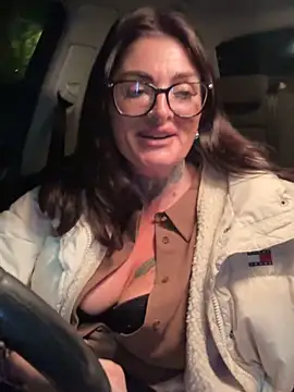 IrishmilfAnna online show from 2, 5, 2026