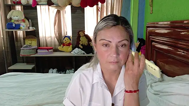  Charlize theron  online show from 17, 2, 2026