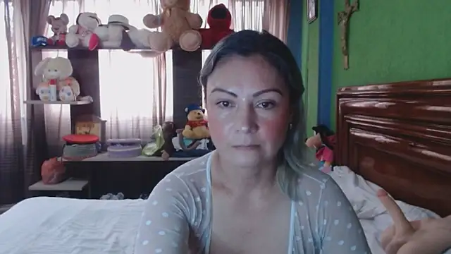  Charlize theron  online show from 21, 12, 2025