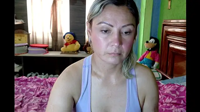  Charlize theron  online show from 22, 4, 2026