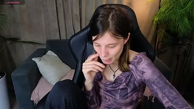 EllinEverly online show from 1, 7, 2026