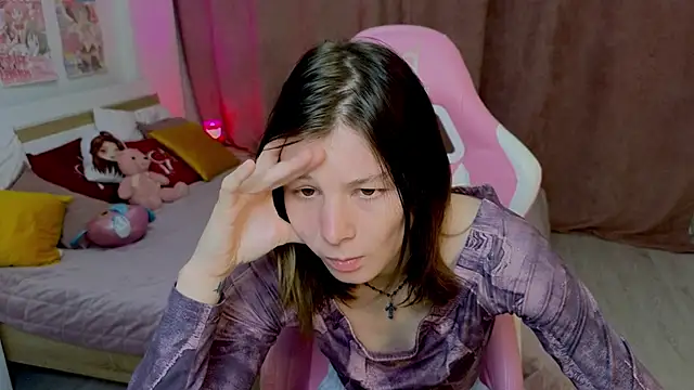 EllinEverly online show from 8, 7, 2026