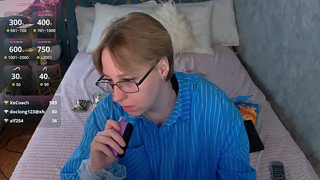 Snapshot of AlexandraGreen chatting on 20, 7, 2026 AlexandraGreen online show from 20, 7, 2026