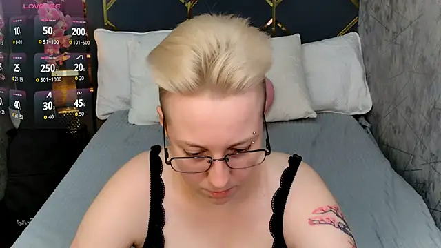 AlexandraGreen online show from 16, 11, 2025