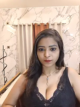 QUEEN-ADITI online show from 26, 2, 2026