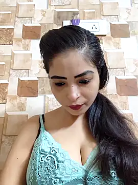 Snapshot of QUEEN-ADITI chatting on 19, 9, 2025 QUEEN-ADITI online show from 19, 9, 2025