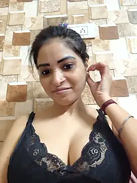 Snapshot of QUEEN-ADITI chatting on 24, 9, 2025 QUEEN-ADITI online show from 24, 9, 2025