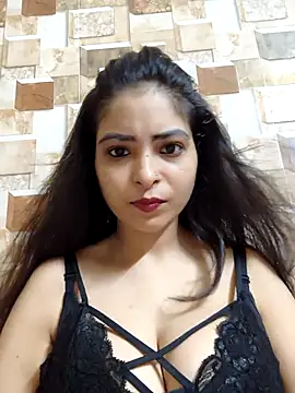Snapshot of QUEEN-ADITI chatting on 30, 9, 2025 QUEEN-ADITI online show from 30, 9, 2025