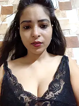 Snapshot of QUEEN-ADITI chatting on 1, 10, 2025 QUEEN-ADITI online show from 1, 10, 2025