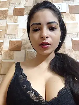 Snapshot of QUEEN-ADITI chatting on 23, 9, 2025 QUEEN-ADITI online show from 23, 9, 2025