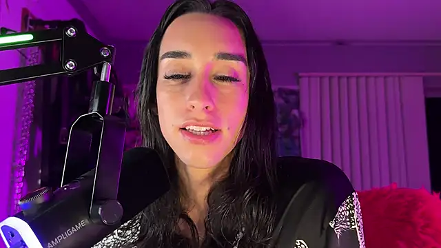 xoFrankie online show from 13, 4, 2026