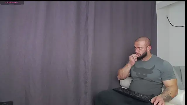 RickyMiami1 online show from 5, 11, 2025