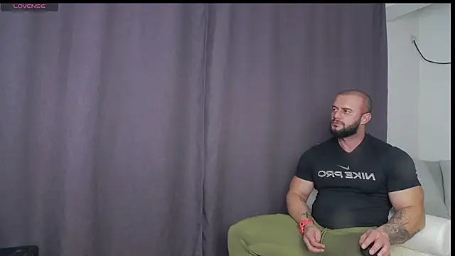 RickyMiami1 online show from 6, 11, 2025