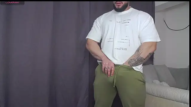 RickyMiami1 online show from 9, 2, 2026