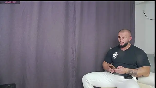 RickyMiami1 online show from 20, 11, 2025