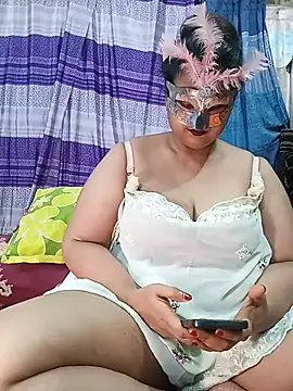 Snapshot of Tanisha-Chy chatting on 1, 6, 2026 Tanisha-Chy online show from 1, 6, 2026