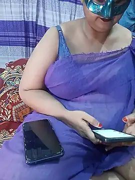 Snapshot of Tanisha-Chy chatting on 12, 6, 2026 Tanisha-Chy online show from 12, 6, 2026