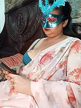 Snapshot of Tanisha-Chy chatting on 6, 7, 2026 Tanisha-Chy online show from 6, 7, 2026